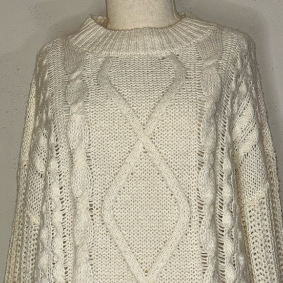 Cream Pull-Over Sweater - Picture 7 of 9